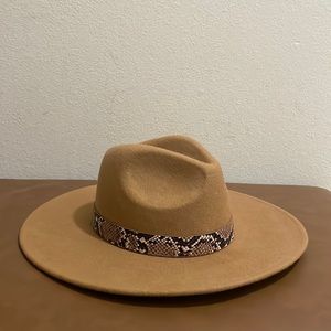 Snake Trim Fedora Hat
